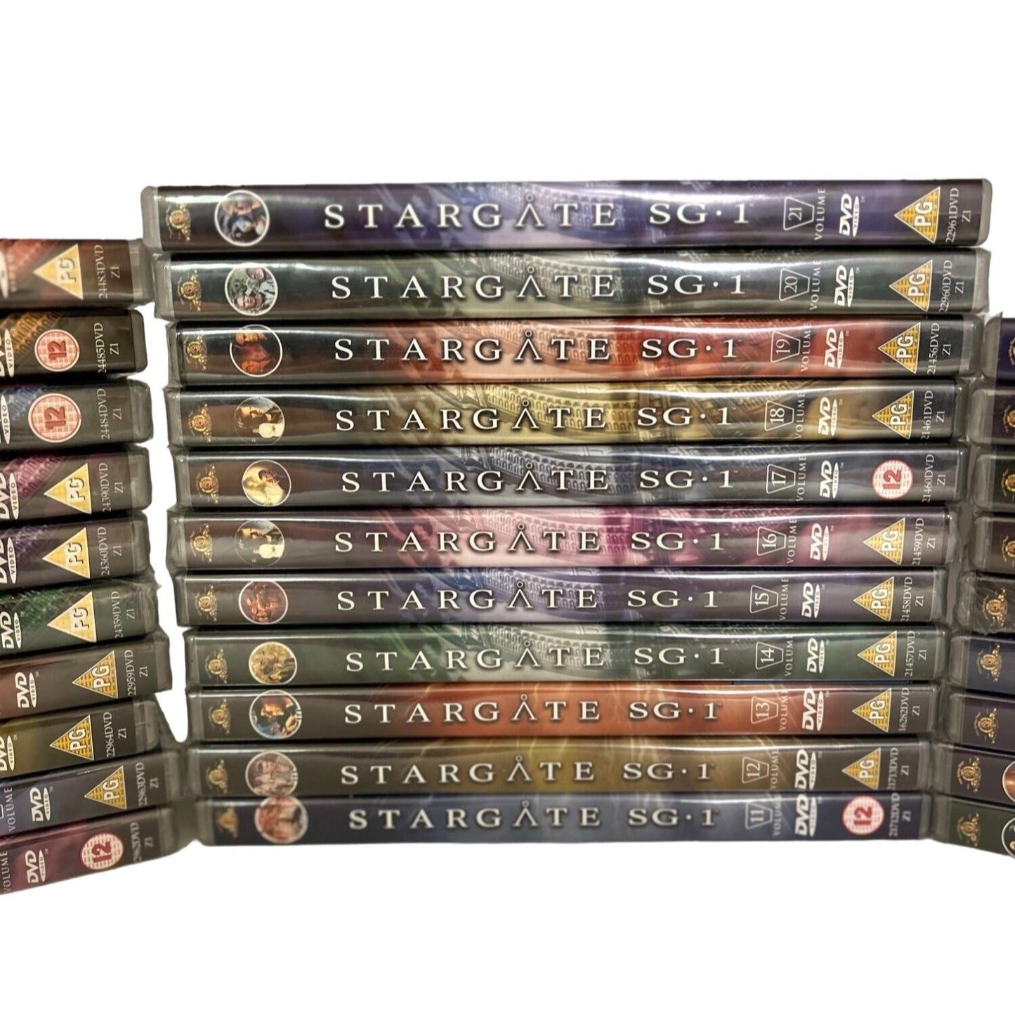 Stargate SG-1 REGION 2/PAL non-USA Format DVD near complete set Volume 2-31