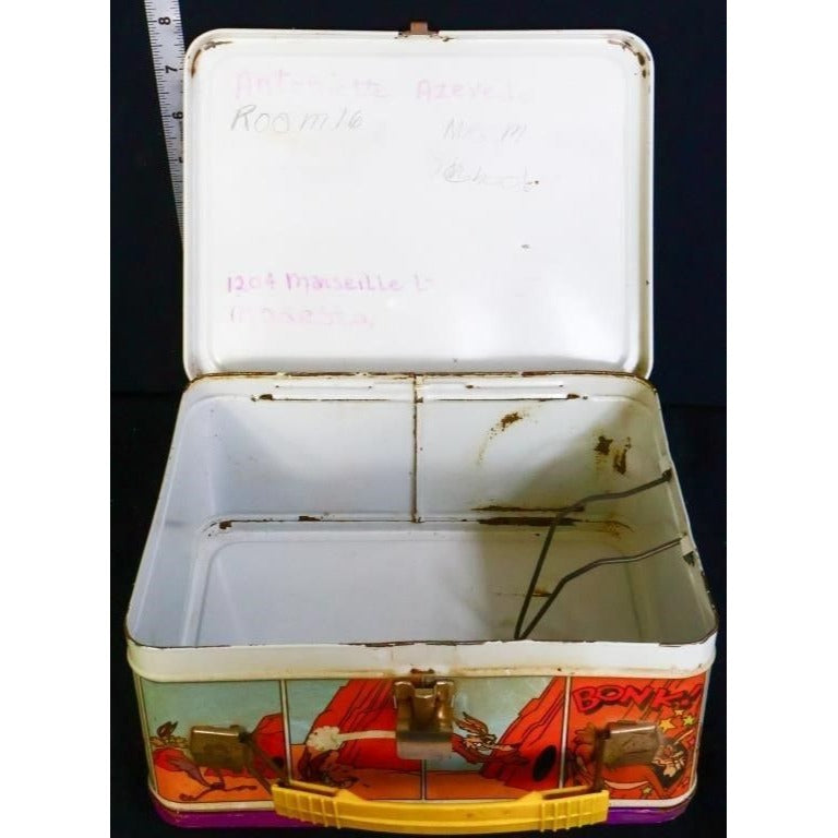 Vintage metal The Road Runner lunchbox
