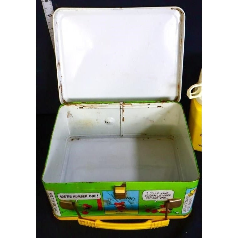 Vintage metal Yellow Peanuts lunchbox w/ thermos