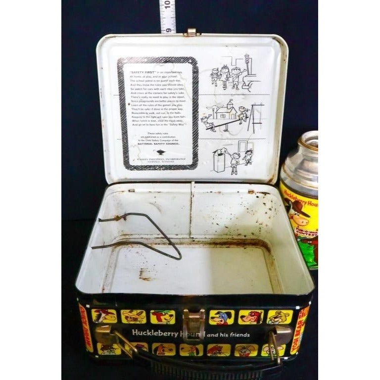 Vintage metal Huckleberry Hound lunchbox w/ thermos