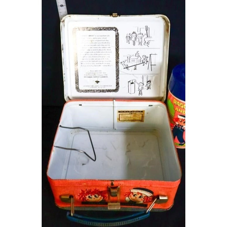 Vintage Raggedy Ann & Andy lunchbox w/ thermos