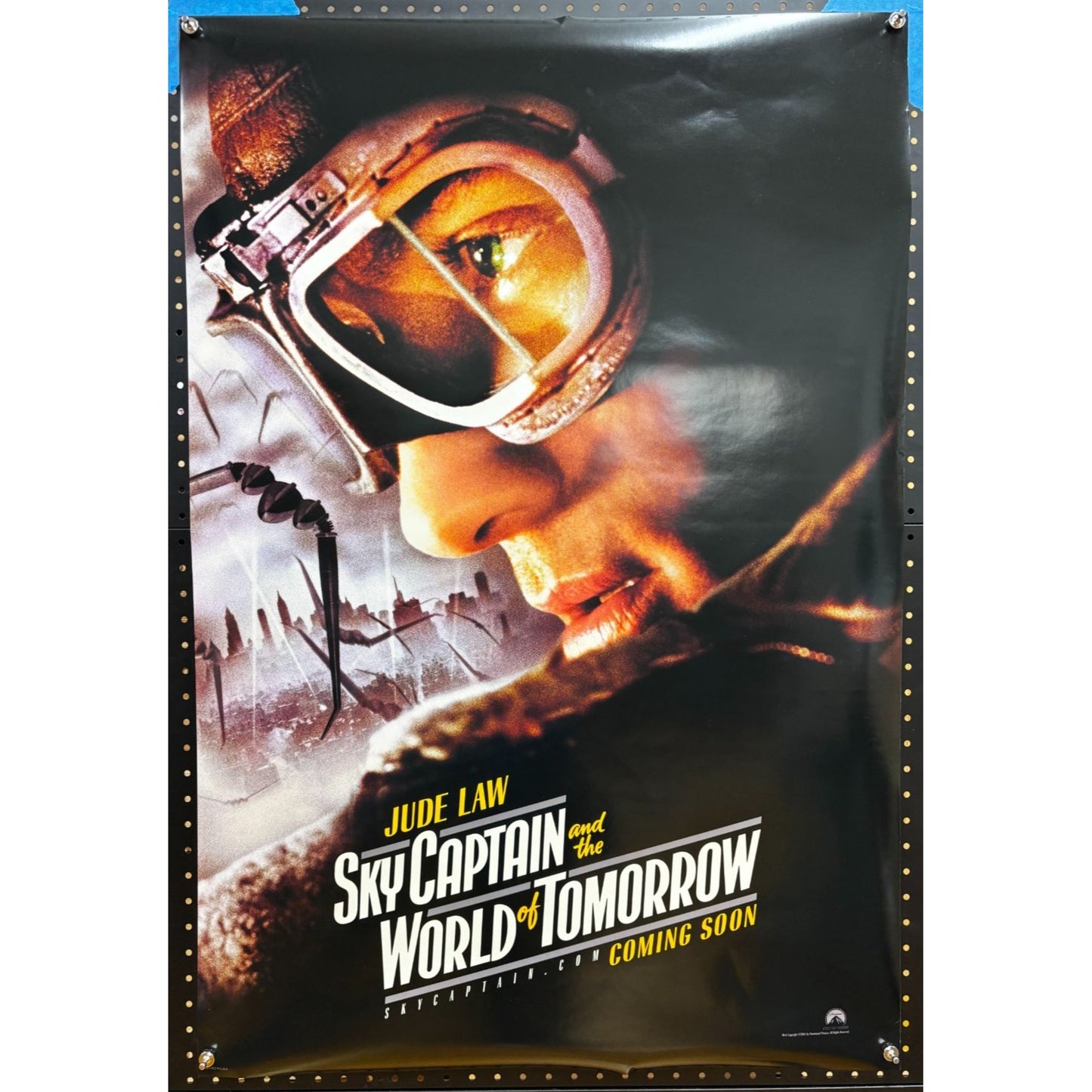 Sky Captain and the World of Tomorrow (2004) D/S Original Rolled Poster 27x40