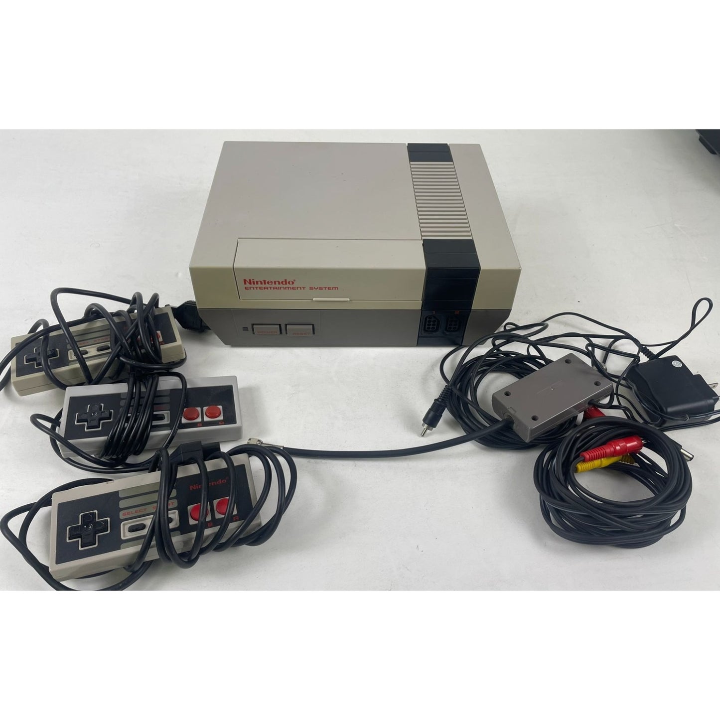 Nintendo NES Console Bundle