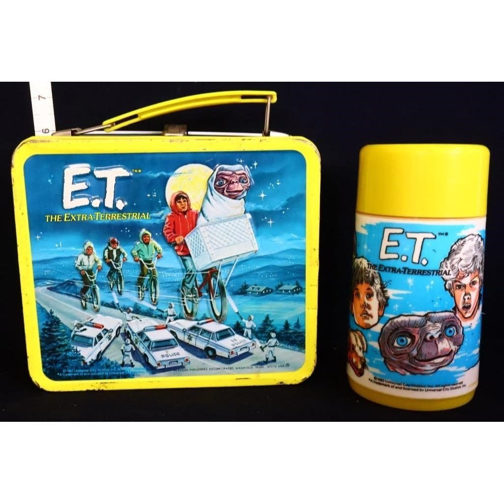 Vintage metal ET lunchbox w/ thermos