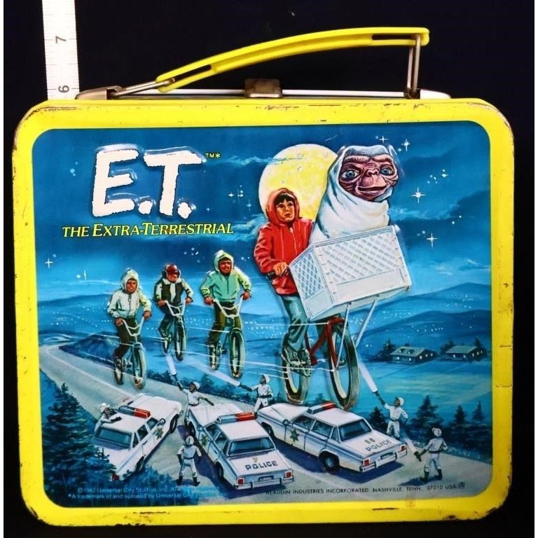 Vintage metal ET lunchbox w/ thermos