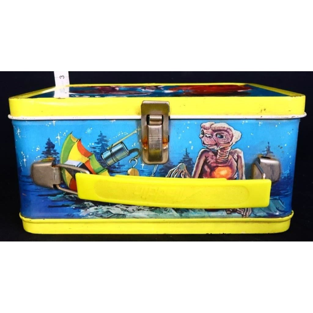 Vintage metal ET lunchbox w/ thermos