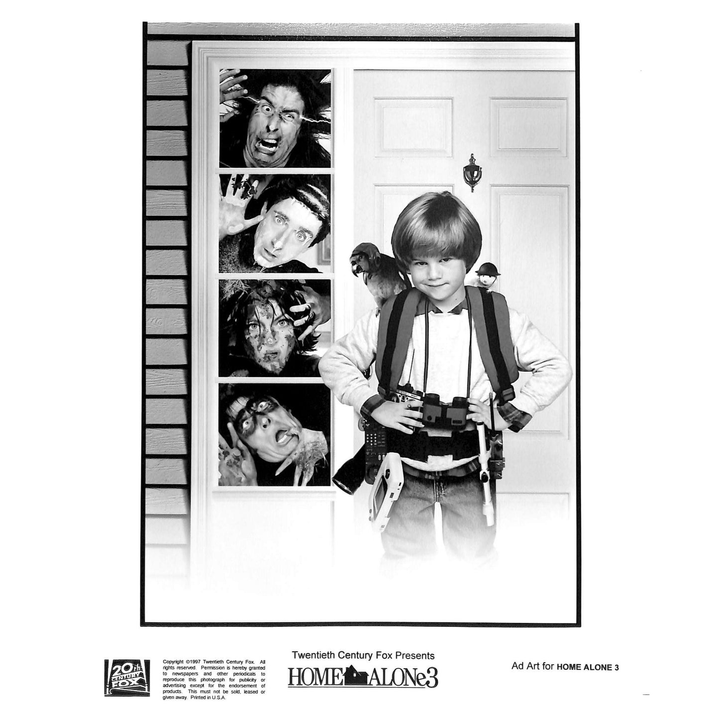 Home Alone 3 (1997) Movie Still 8x10